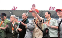 老兵回家,老兵回家的温馨瞬间