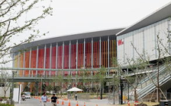 国展中心,引领会展经济，打造国际化交流平台